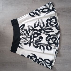 Mossimo Pleated Cotton A-Line Skirt / Size 6